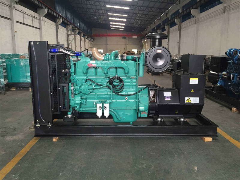 迎江柴油发电机组过载运行时降低转速有哪些注意事项？