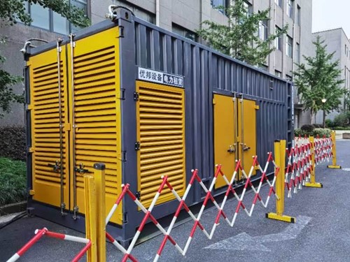 迎江温度对电压测量结果的影响是否存在理论计算公式？